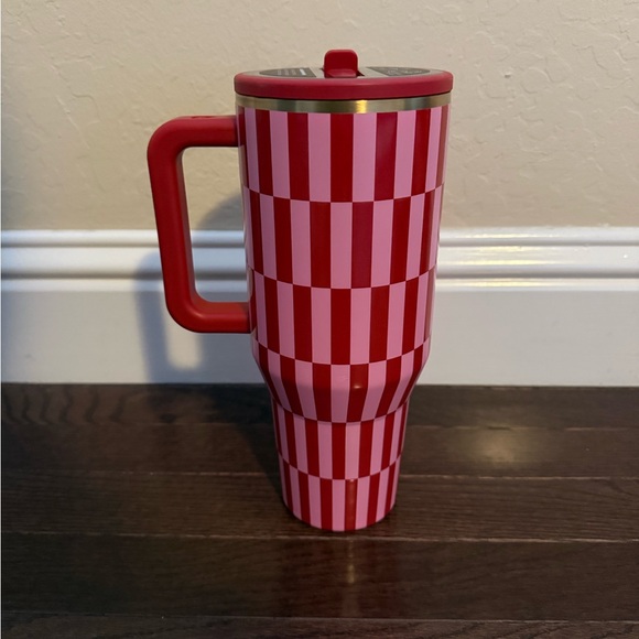 Hydrojug Be Mine 40oz Traveler - Picture 2 of 5